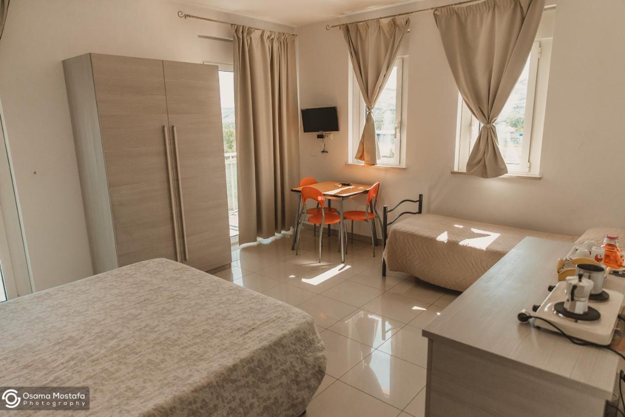 Residence Le Stelle Campolungo ภายนอก รูปภาพ